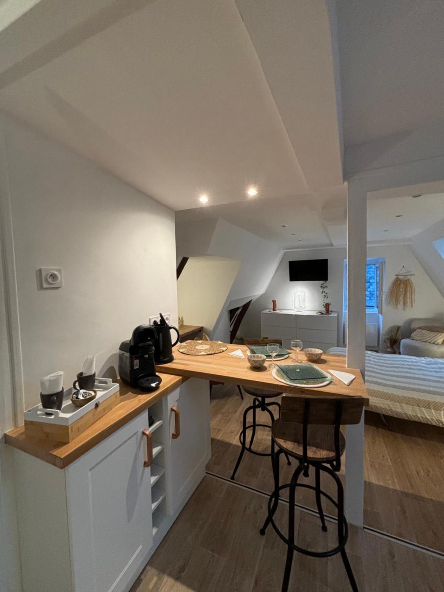 Apartamento Chez Leo - Rue De La Scellerie Tours Exterior foto